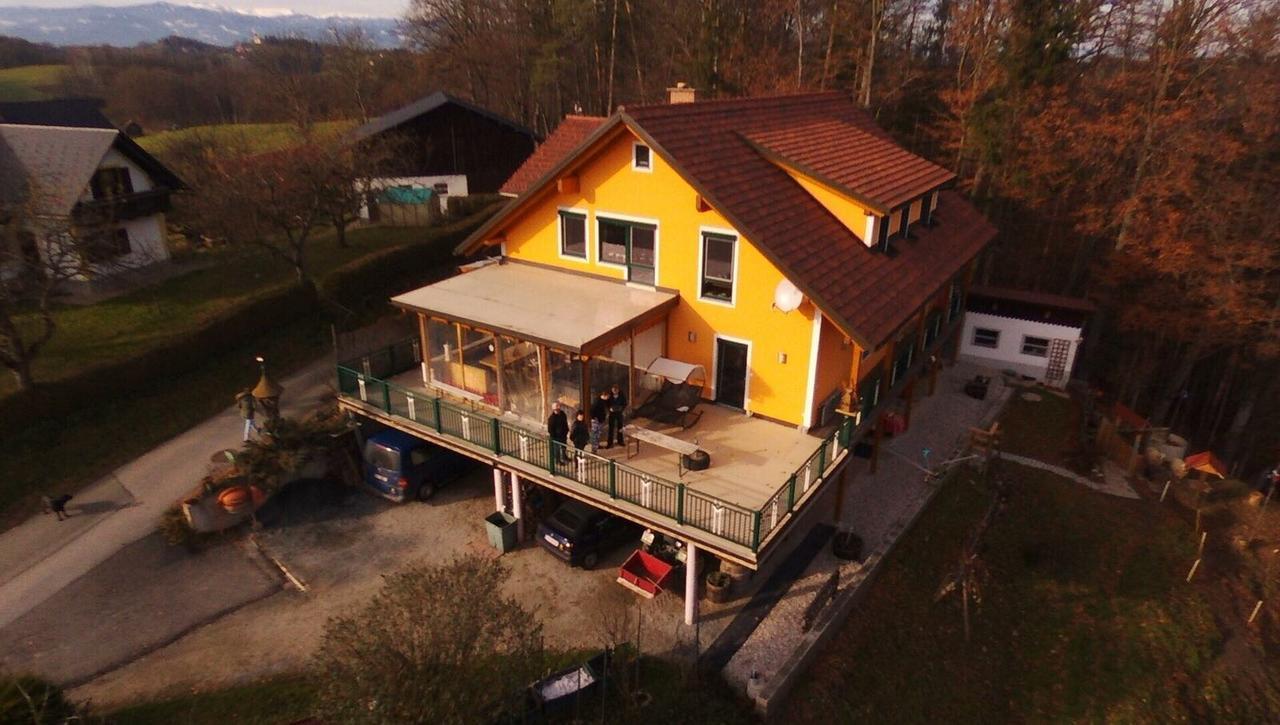Gaestehaus Schmid Sankt Johann im Saggautal Экстерьер фото